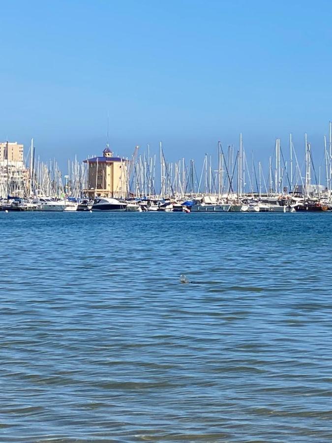 A 3 Min De La Playa *